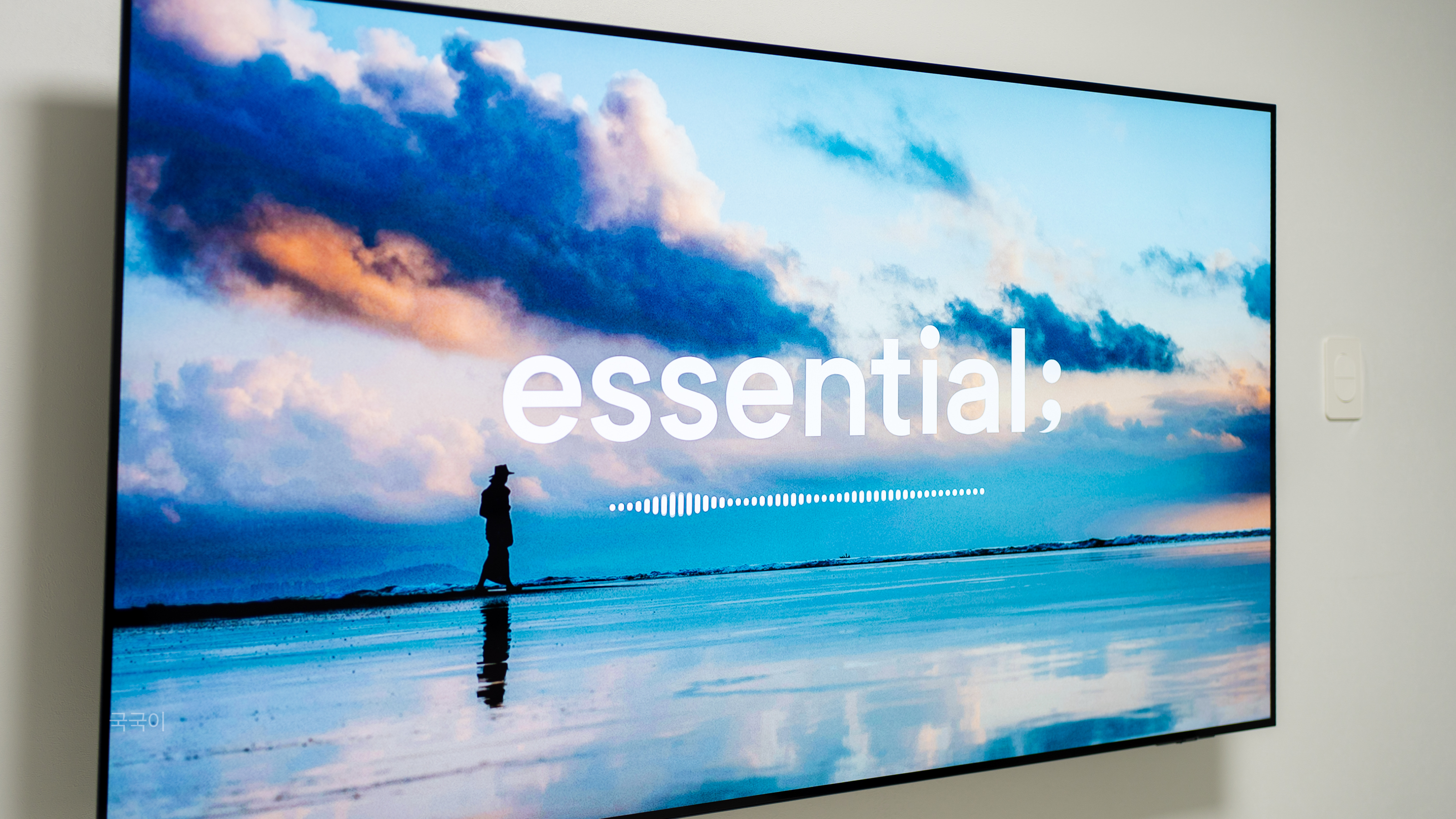 삼성 4K AI 업스케일링 OLED TV 65인치(163cm) KQ65SF8EAEXKR [벽걸이] [페이] 상세 이미지 3