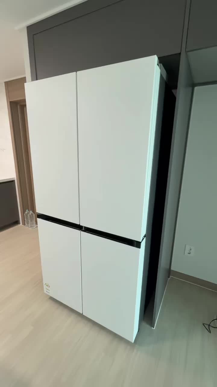 [삼성전자] NEW 비스포크 AI 냉장고 4도어 902L (푸드쇼케이스) 새틴 화이트 RM70F90M2X 썸네일 2